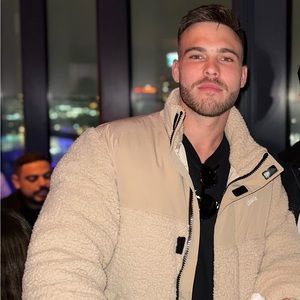 Meet your Posher, Sean